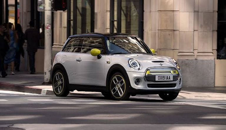 ميني كوبر SE الكهربائية