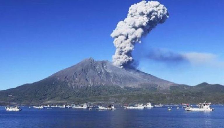 ثوران بركان في جزيرة جنوبي اليابان