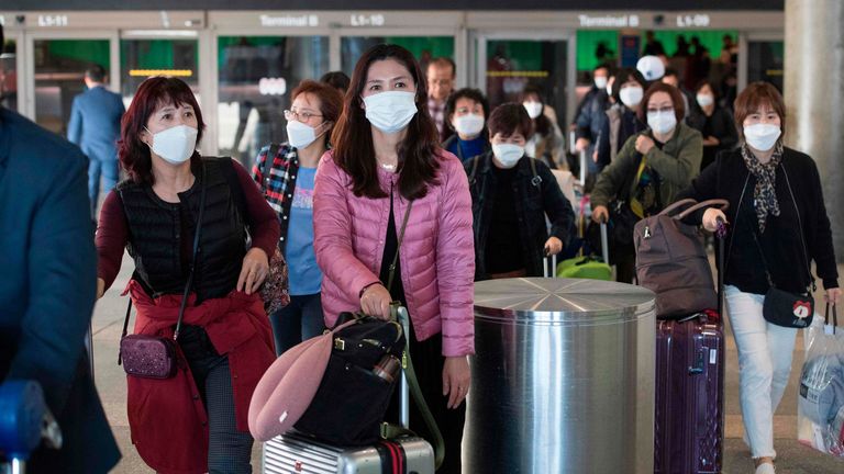 الشركة تؤكد أنها ستبقي العملاء على علم بكل جديد - أرشيفية