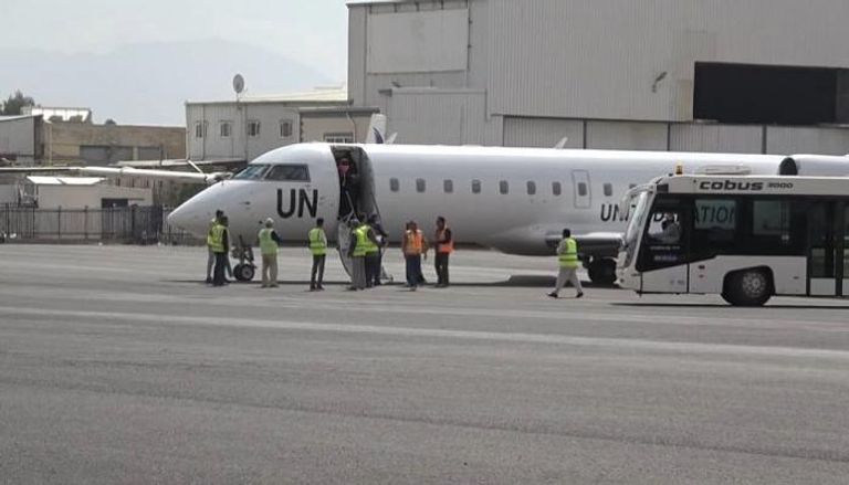 طائرة المبعوث الأممي أقلعت بداخلها 30 مريضا
