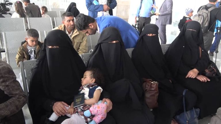 طائرة المبعوث الأممي أقلعت بداخلها 30 مريضا