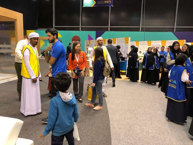 إقبال على مهرجان العلوم والتكنولوجيا