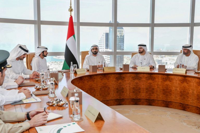 الشيخ محمد بن راشد آل مكتوم خلال ترؤسه مجلس دبي