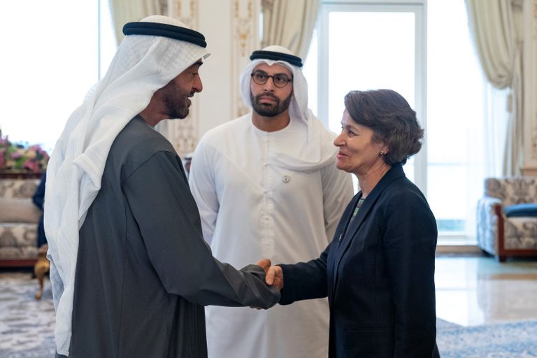 محمد بن زايد يستقبل أعضاء لجنة تحقيق أهداف "وثيقة الأخوة الإنسانية"