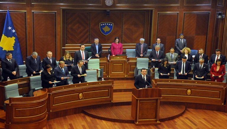 رئيس وزراء كوسوفو الجديد ألبين كورتي أمام البرلمان