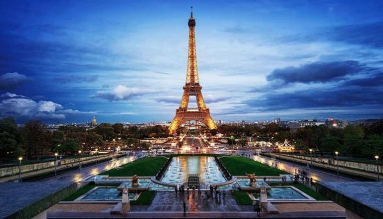 برج إيفل في باريس