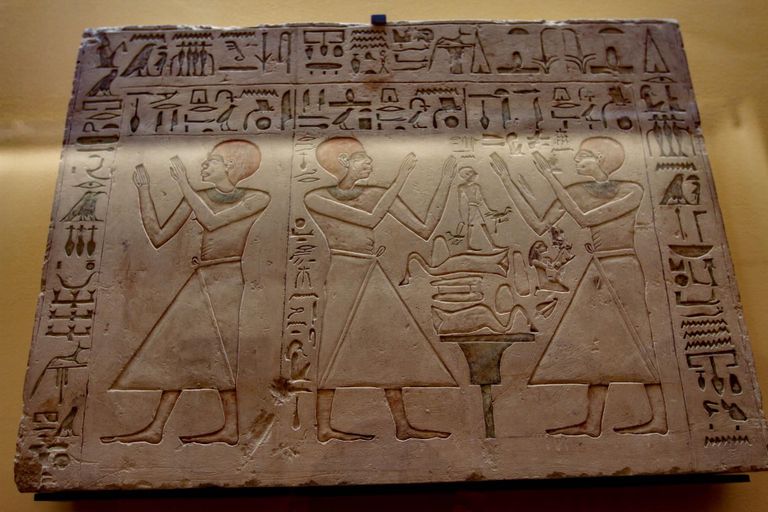 إحدى المسلات الفرعونية في روما