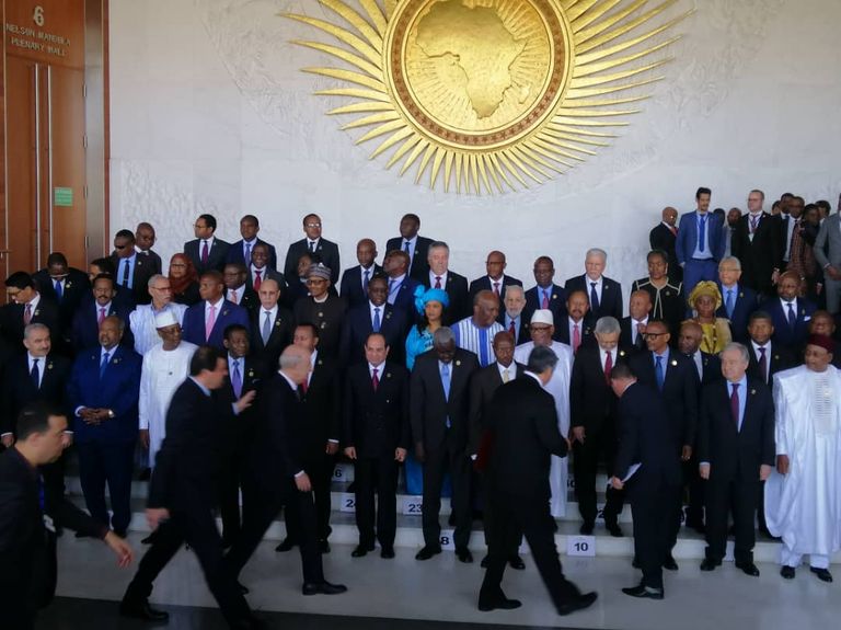الصورة التذكارية للقمة الـ33 الأفريقية