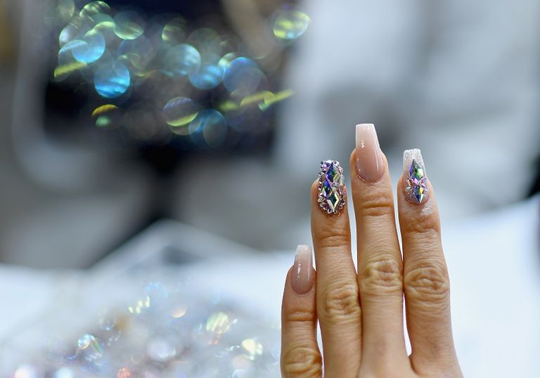 مقلمة الأظافر جيني بوي