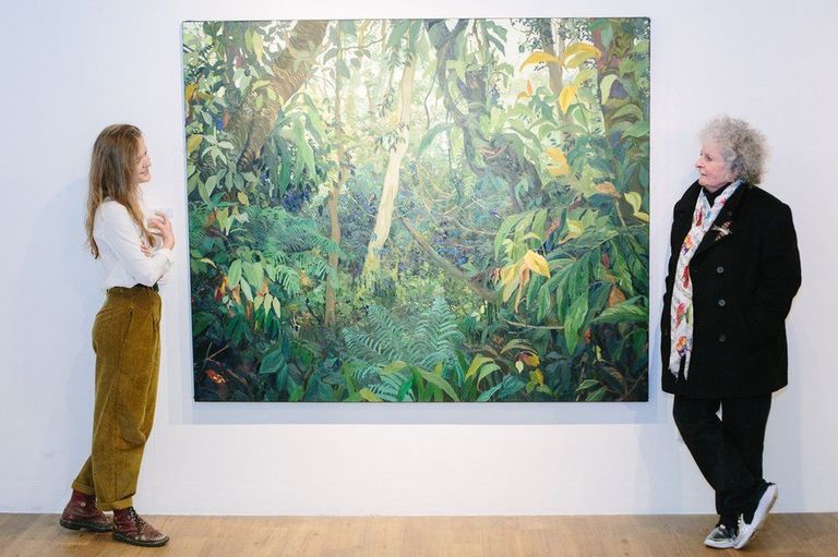 الرسامة البريطانية جيلي جرين تختار العزلة تنفيذا لوصية موهبتها