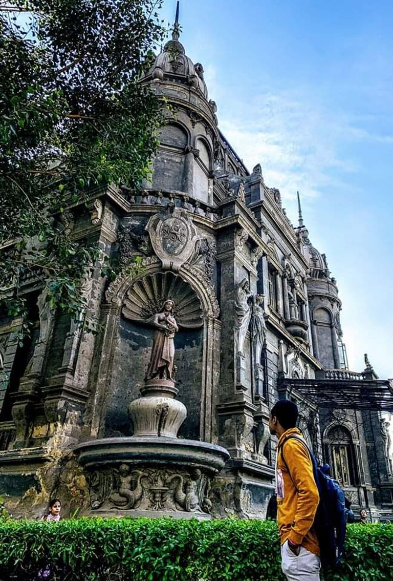 #اتصور_كإنك_في_أوروبا هاشتاق لدعم السياحة في مصر