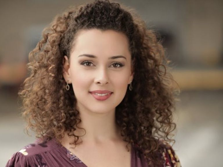 الفنانة المصرية شيرين أحمد 