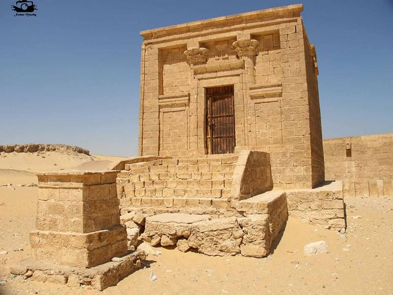 أوراق البردي إحدى الوسائل التي استخدمها المصري القديم للتعبير عن الحب