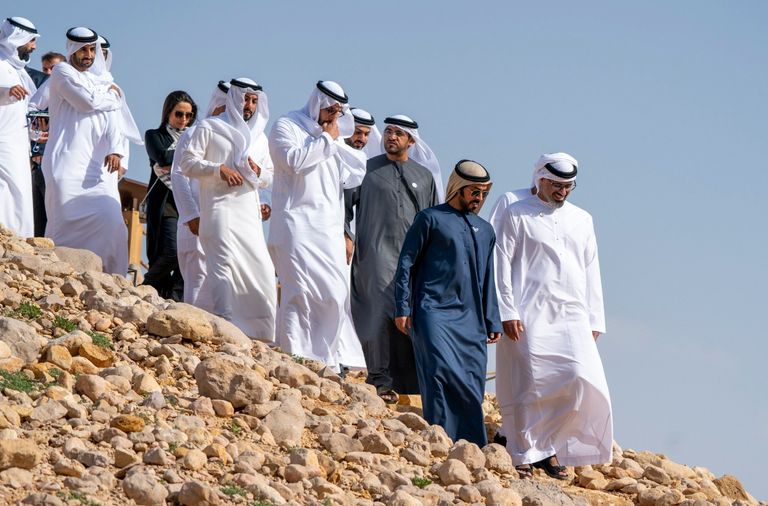 منتزه جبل حفيت الصحراوي.. وجهة أثرية ترفيهية