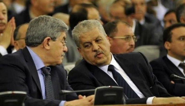 رئيسا وزراء الجزائر السابقان أحمد أويحيى وعبدالمالك سلال - أرشيفية