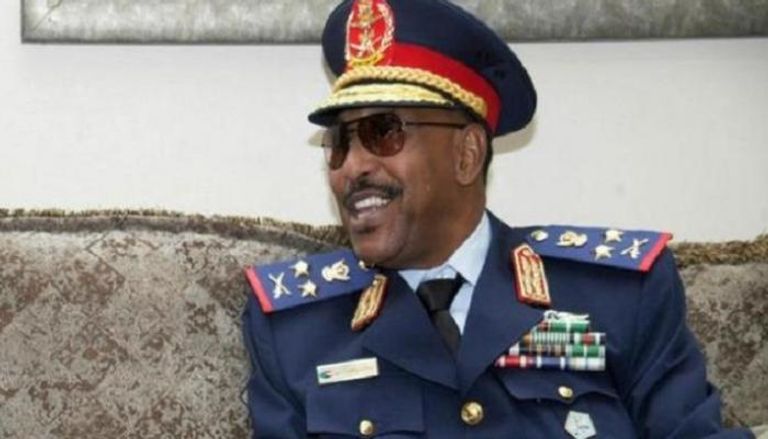 وزير الدفاع السوداني الأسبق عبدالرحيم حسين