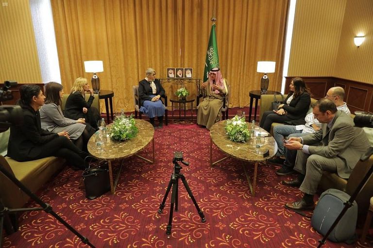 عادل بن أحمد الجبير خلال لقاء وزير الخارجية الروماني السابق