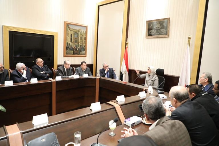 جانب من اجتماع وزيرة الصحة المصرية بقيادات الوزارة الجمعة