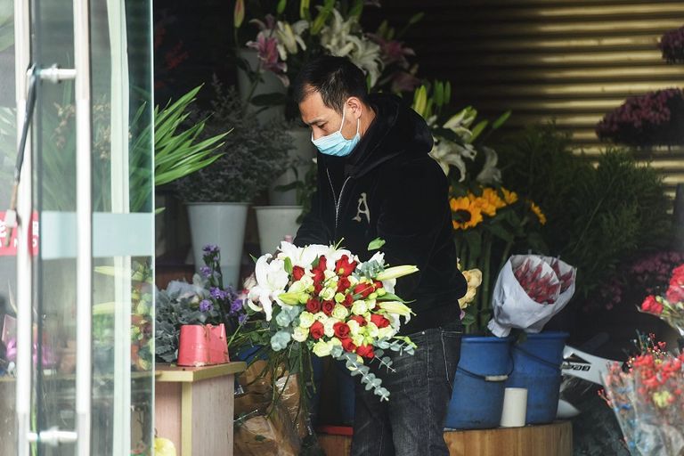 متاجر بيع الزهور تعرّضت لخسائر كبيرة