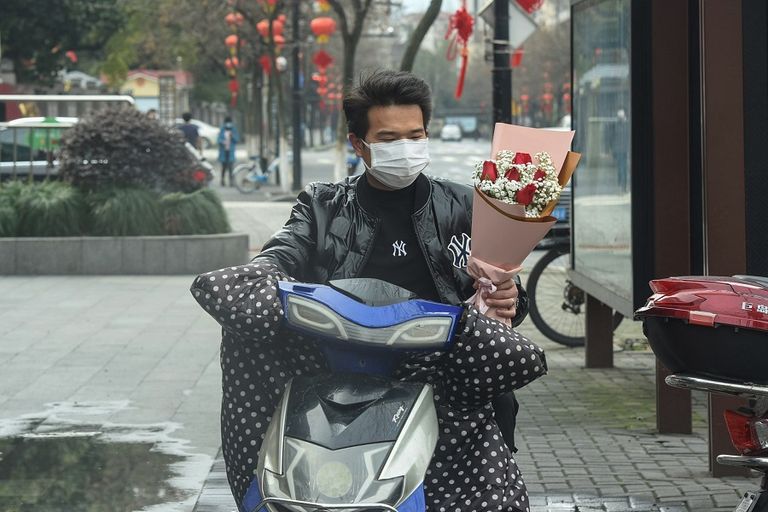 متاجر بيع الزهور تعرّضت لخسائر كبيرة