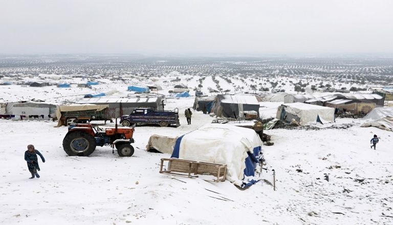 إحدى النازحات في مخيم بشمال إدلب
