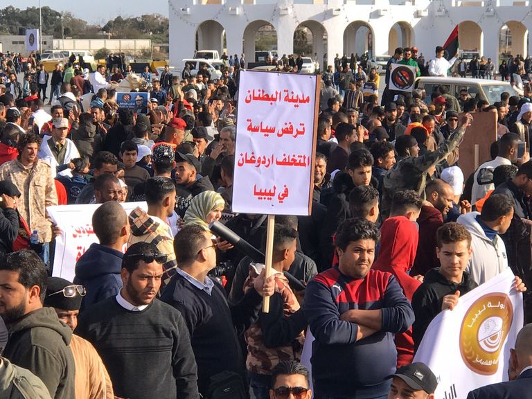 جانب من المظاهرات الليبية ضد التدخل التركي 