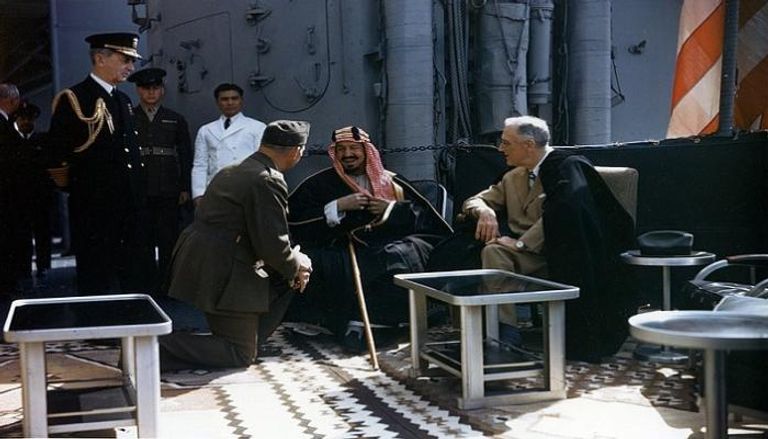 اللقاء التاريخي بين الملك عبد العزيز والرئيس رزفلت - أرشيفية