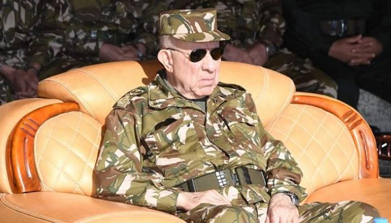 قائد الجيش الجزائري بالنيابة اللواء السعيد شنقريحة 