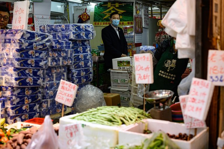 السكان تهافتوا على شراء ورق المراحيض بعد انتشار كورونا