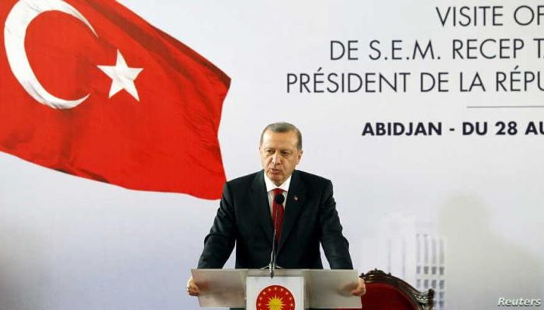 أردوغان خلال زيارة أبيدجان في فبراير 2016 - أرشيفية