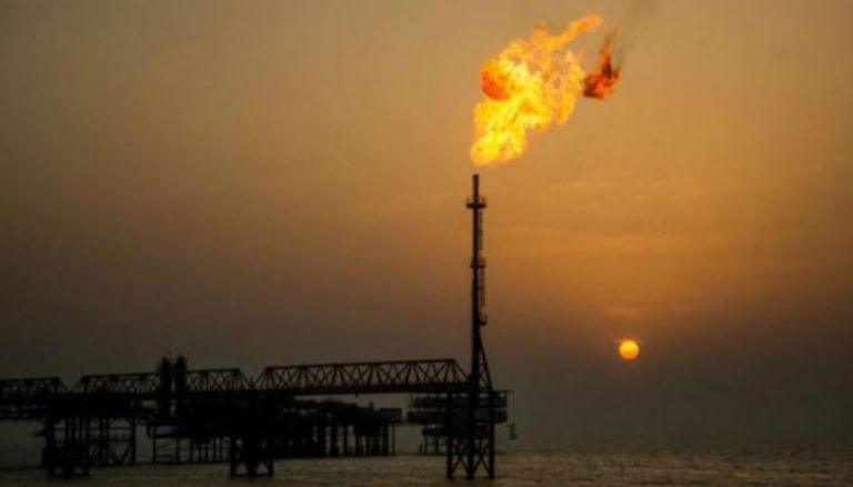 انهيار صناعة النفط في إيران