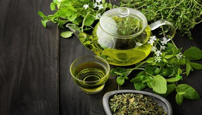 الشاي الأخضر له فوائد صحية عديدة