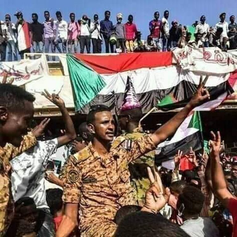 الضابط السوداني الملازم أول محمد صديق