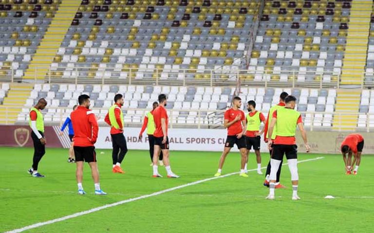 تدريبات الأهلي المصري على ملعب آل نهيان معقل الوحدة الإماراتي تدريبات الأهلي المصري
