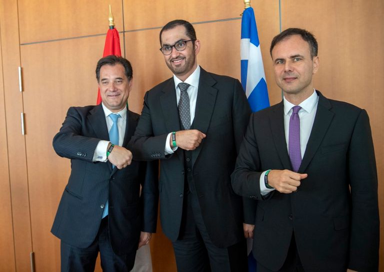 الدكتور سلطان الجابر يلتقي رئيس وزراء اليونان وعددا من المسؤولين