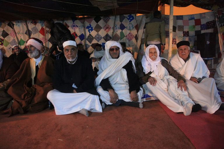 جانب من المشاركين بملتقى شيوخ وأعيان ليبيا