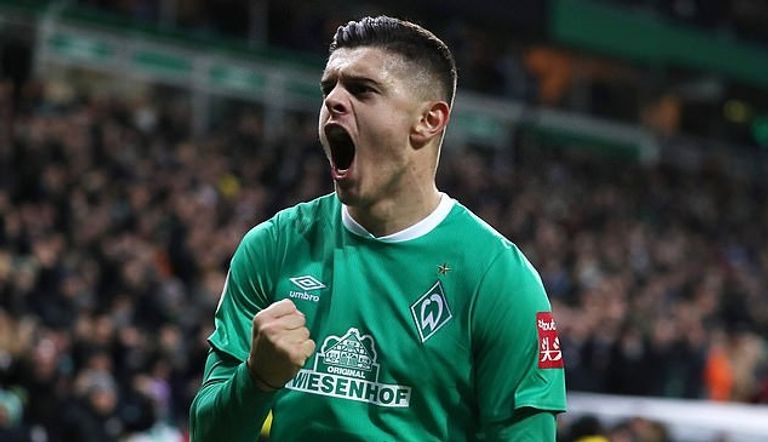 لالانا وكلوب