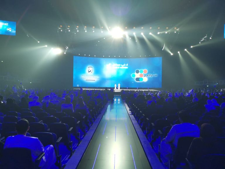 الشيخ محمد بن راشد آل مكتوم يشهد حفل