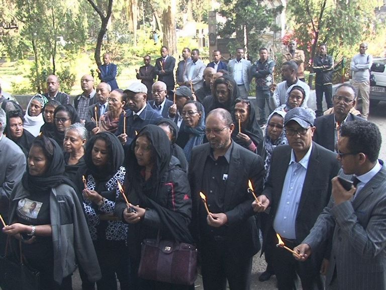 نصب تذكاري للراحل سمنجاو بقلي