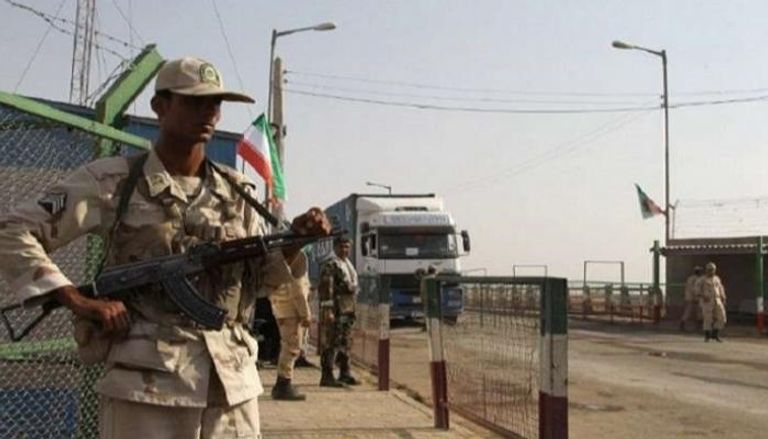 منفذ حدودي بين العراق وإيران 