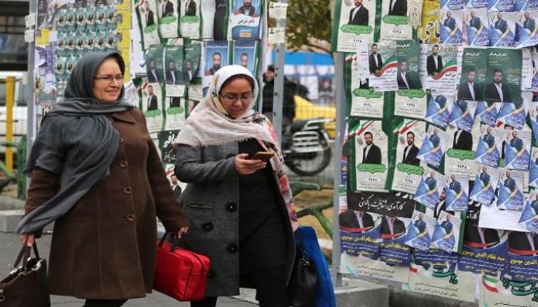 الإيرانيون يعزفون عن المشاركة بالانتخابات التشريعية