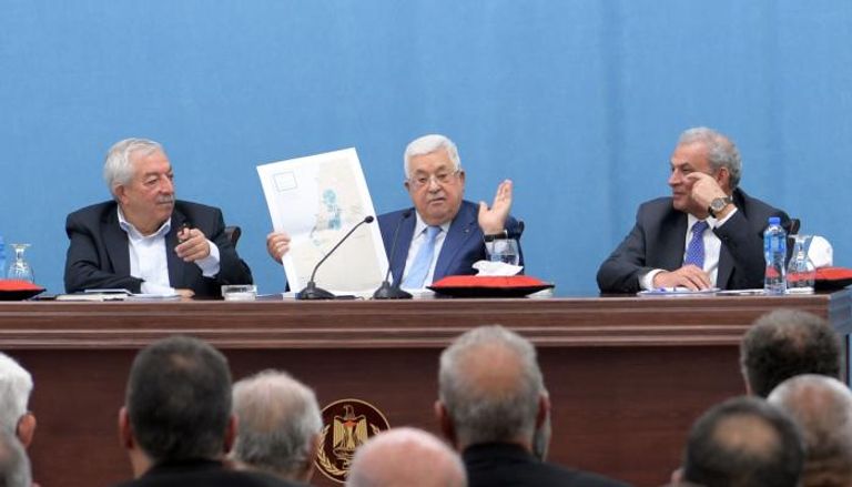 الرئيس الفلسطيني خلال مؤتمر الرد على صفقة القرن مستوطنات إسرائيلية بالأراضي الفلسطينية المحتلة -أرشيفية