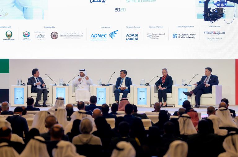 جانب من مؤتمر "يومكس وسيمتكس 2020" جانب من مؤتمر "يومكس وسيمتكس 2020"