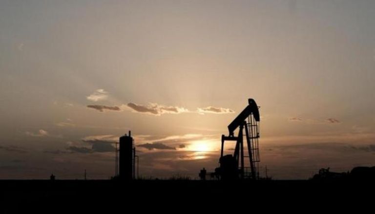 معهد التمويل الدولي يتوقع تراجع أسعار النفط بسبب كورونا