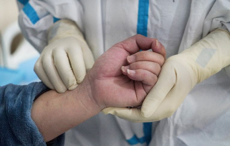 نتائج العلاج كشفت عن أن الطب الصيني حسن أعراض كورونا