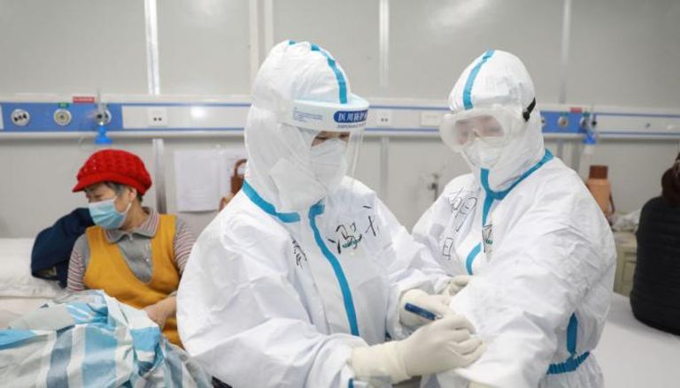 الصين سجلت انخفاضا في عدد حالات الإصابة الجديدة بفيروس كورونا
