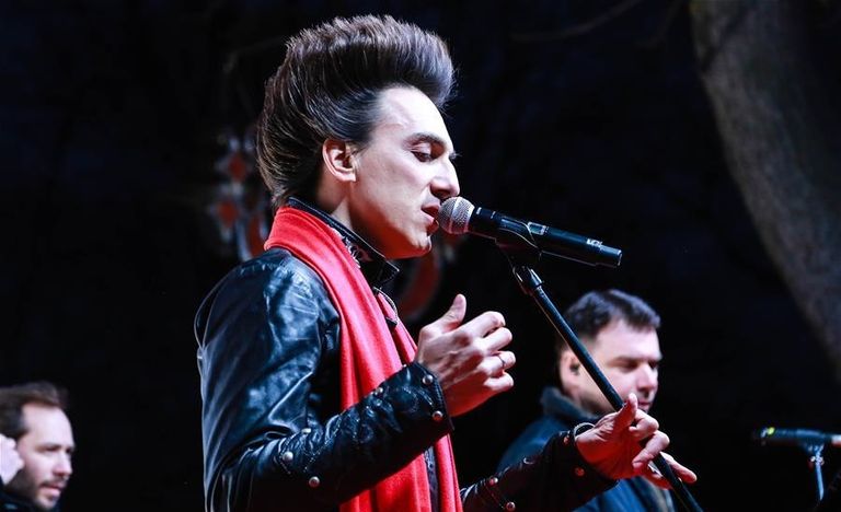 حفل غنائي في صربيا تضامنا مع الصين ضد كورونا الجديد