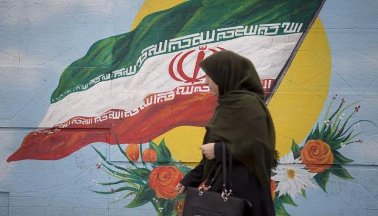 إيران تتجه لمزيد من العزلة السياسية والاقتصادية
