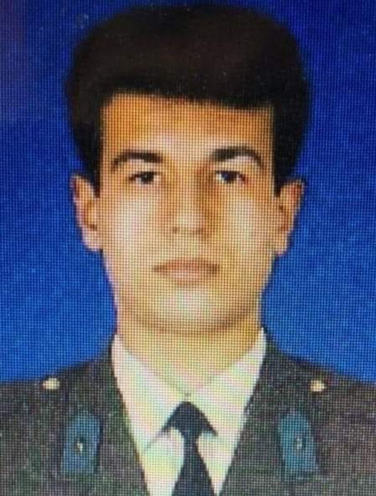 العقيد التركي اوكان التيناي المشير خليفة حفتر من داخل غرفة عمليات تطهير طرابلس