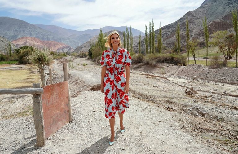 إيفانكا ترامب وإطلالتها المميزة